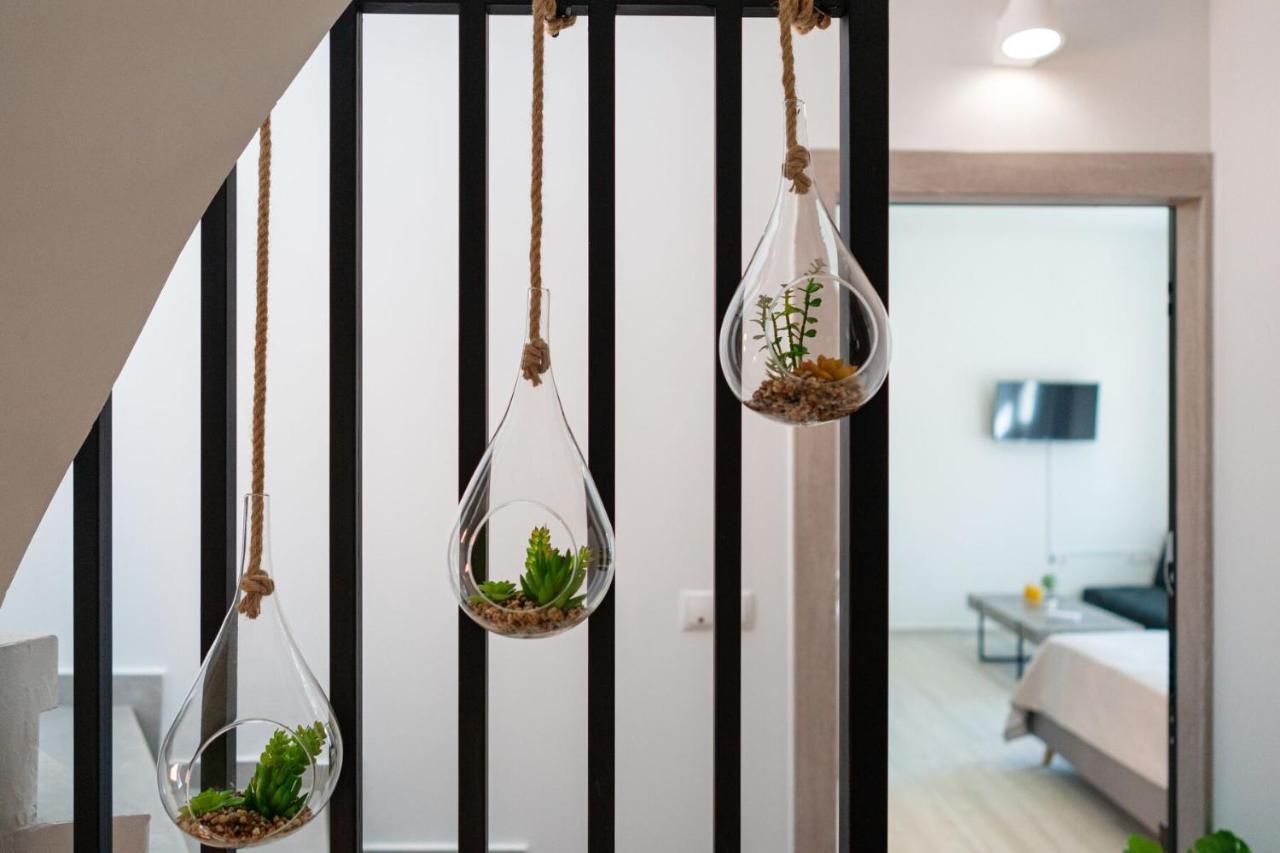 White&Gray Apartment レティムノ エクステリア 写真