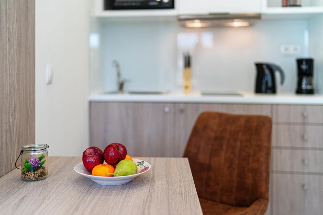 White&Gray Apartment レティムノ エクステリア 写真